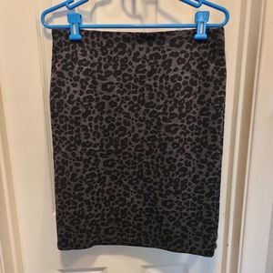 Loft animal print skirt size m NWT
